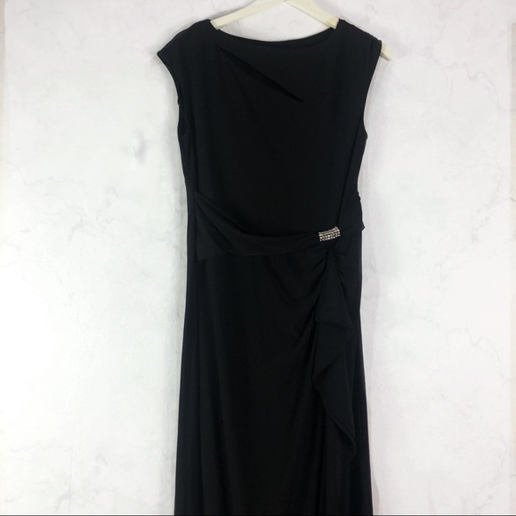 [R&M Richards] Classic Black Maxi Dress - Picture 3 of 7